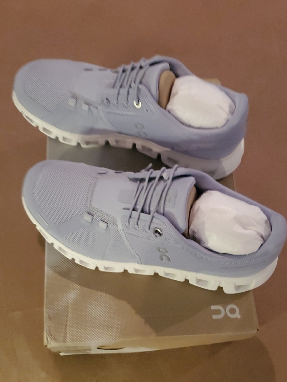 Womens On Cloud 6 Nimbus/White, Size 9 - Picture 5 of 9